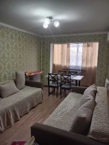 Сдается двухкомнатная квартира на долгий срок.