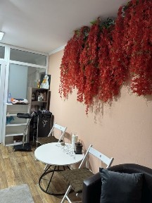 Сдам место в кабинете в салоне красоты