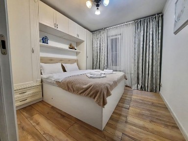 Квартира посуточно Тулебаева 21