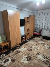 Сдаётся двух комнатная квартира на длительный срок