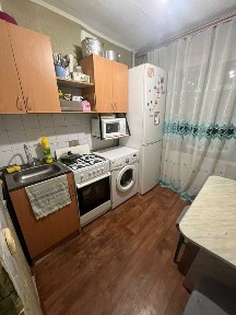 1-комнатная в малосемейном доме, ТД Емшан