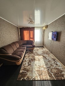 2 комн в центре! Бронь на НГ ! СВОБОДНА !