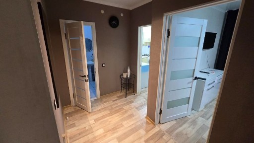 Посуточно 1 комнатная квартира МКР 78