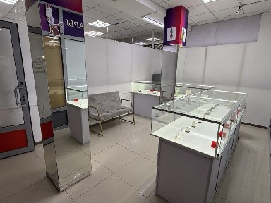 Срочно Продаётся бутик в тд/Гульжан 131 А