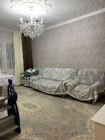 Продается 4 комнатная квартира