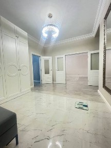 Предлагается к продаже квартира.