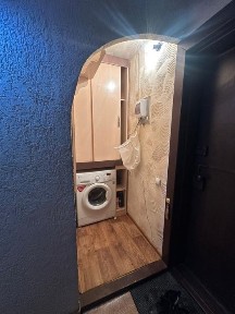 Продам однакомнатную квартиру за 9мил