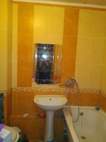 Продам квартиру полуторку в центре в 5 микрорайоне