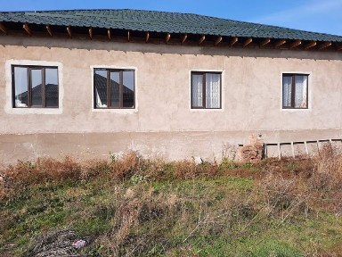 Продаётся дом под снос, на разбор