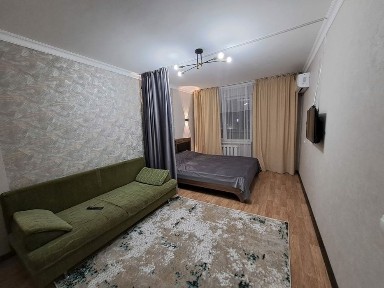 Сдам 1ком квартиру в 11 мкр. Центр города. Все удобства.