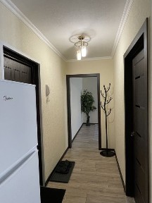 Сдаю 2х комн квартиру возле Пассажа