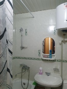 1-к. кв. 11 мкр. (2-эт. ) НЕ КУРЯЩИМ