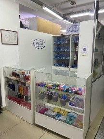 Сдается бутик 4,2 кв. первый этаж ТЦ 