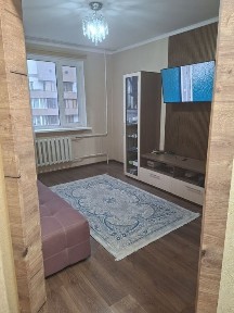 Рест. Туран, ЖК Достык, 1комн квартира