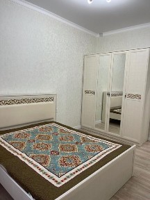 Сдам 2-ух двух комнатную студия квартиру