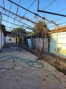 Продается дом с теплицой