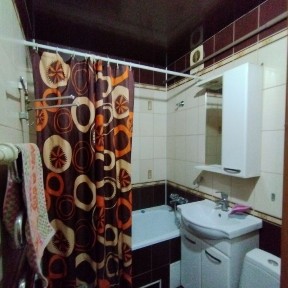 Посуточно понедельно 2 комнатная квартира Вокзал