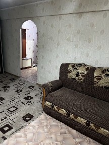 Сдам 1 квартиру в пос. Каменный карьер.