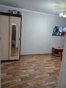 Сдам 1 комнатную квартиру. На длительный срок в центре Есть