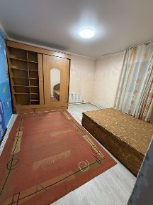 Сдам 3-комнатную квартиру рн ДК Майкудук старого типа 1 этаж