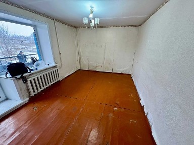 ^Продам 2х комнатную квартиру в Сортировке!