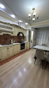 Продам 3х комнат квартиру, Жилгородок