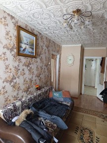 Продается трёхкомнатная квартира 21 микрорайон дом 27/28