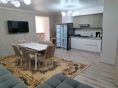 Сдам в аренду 3-х комнатную квартиру в Береке, 64