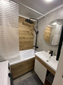 Сдается 2х комнатная квартира в центре города