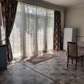 Частный дом. Раимбека Тлендиева.