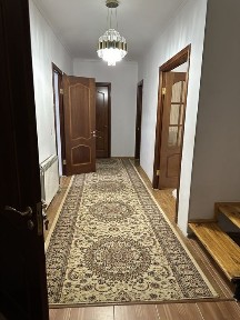 Сдам посуточно 4-5 комнатную квартиру