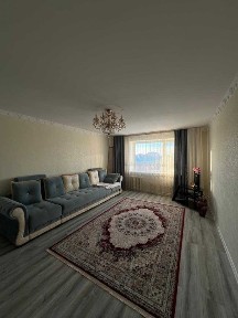 В продаже супер-просторная двухкомнатная квартира в р-е Каз. театра