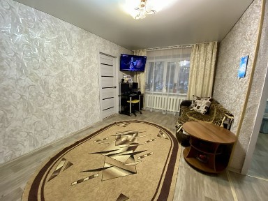 / Продам уютную 3-ком квартиру с техникой и мебелью, Московская, торг