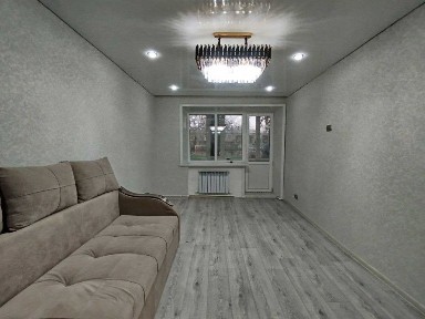 Продается 3-х комнатная квартира в г. Тобыл.