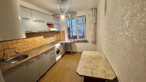 4-комн 3 эт БОРОДИНА-Назарбаева