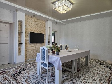 Частный дом в Зачаганске, кирпичный 106кв. м. 2014г. п. р-он 20школа