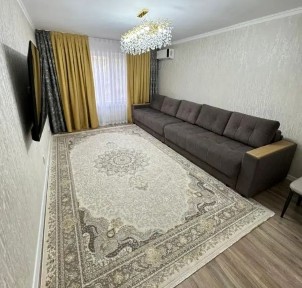 Сдам 1-комнатную центр 60000тенге