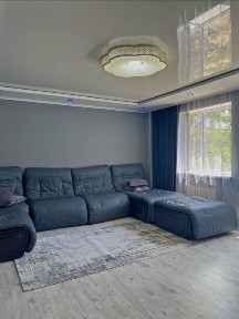 Сдаеться 2х комнатная квартира Набережная чистая уютная