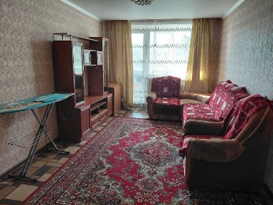 Продажа 2-комнатной квартиры в мкрн Западный