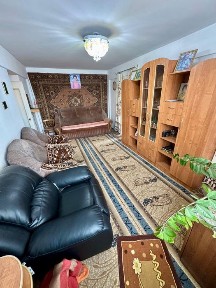 Продаётся 4-х комн. квартира ул. Юбилейная 8