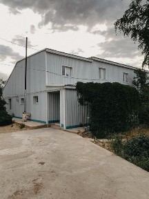 Тез арада осы уйлер сатылады