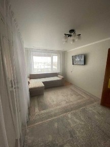 Продам 2 комнатную квартиру новой планировки в районе ТД Айсберг