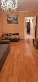 Продам 2 комнатную квартиру район 7 школы