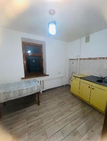 Продам 2 ком кв 50 м2 дом 1990 года кирпич в районе Льва Толстого