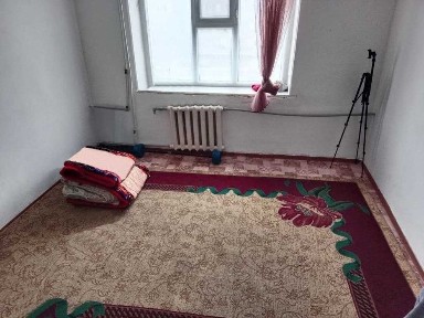 мкр Акмешит 31 западный. 3 этаж. 2 бөлме. Уй жылы. Сатылады квартира.