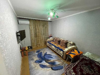 Продаётся 2-комнатная квартира Район Автовокзала, ул. Красина, 3