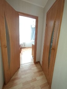 Сдам 3 комнатную квартиру. Частично меблированную. На длительный срок.