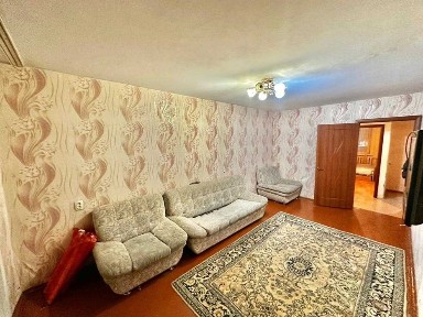 Продам 2ух комнатную квартиру распашонку