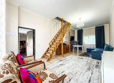 Продается 2 дома на одном участке