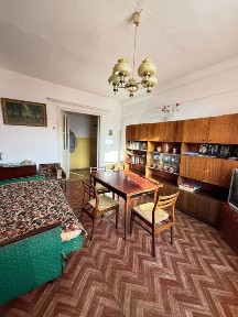 Продается 2-х комн квартира болгарского типа в старом городе